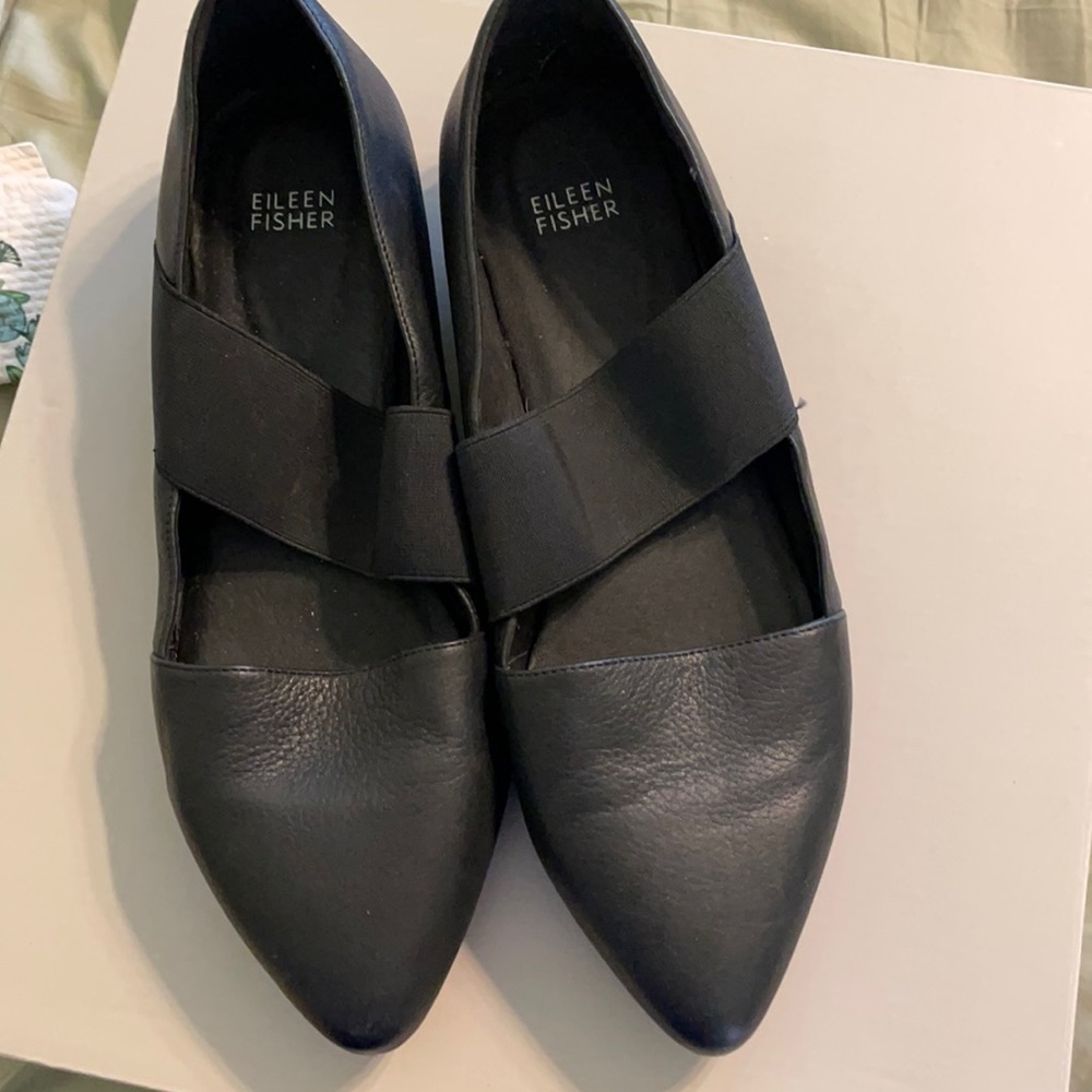Eileen Fisher black flats